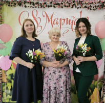 Конкурс "Лучшая фотозона к 8 Марта" Конкурс "Лучшая фотозона к 8 Марта".